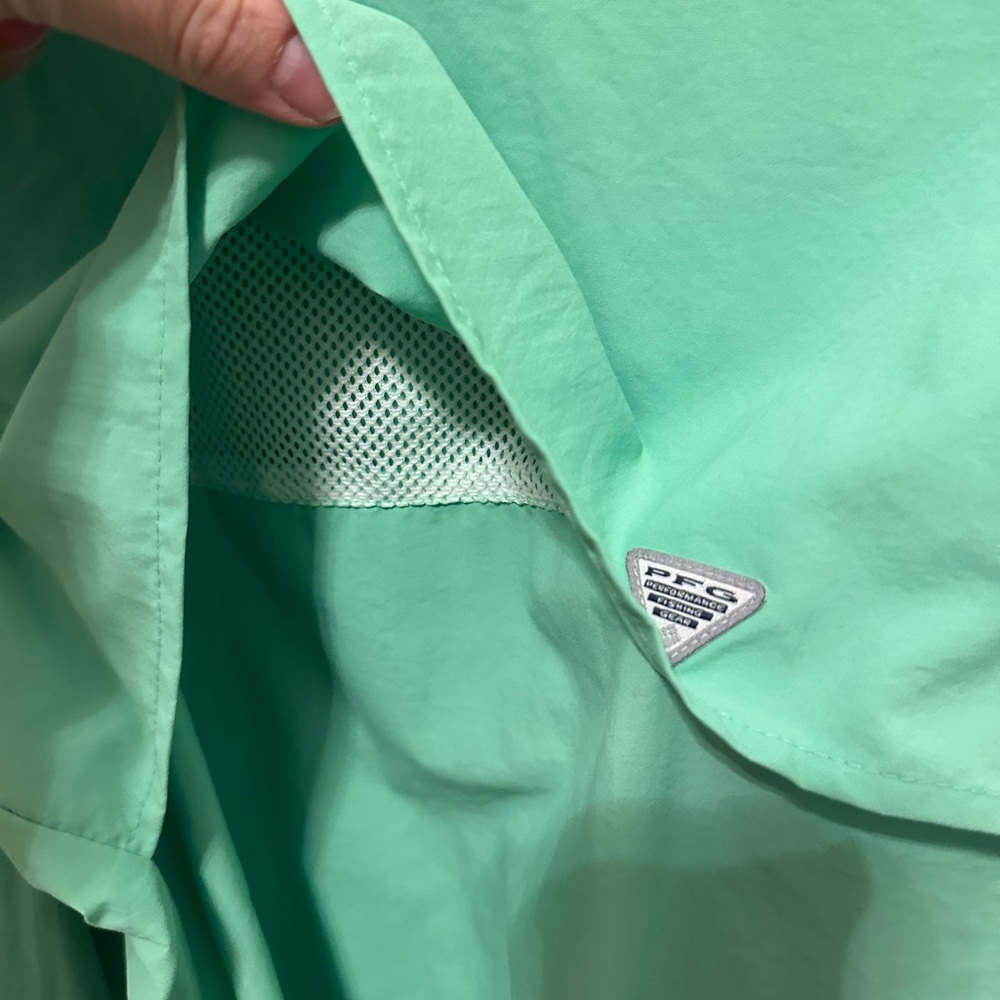 Columbia Bahama women’s green long sleeve fishing shirt - Picture 3 of 9